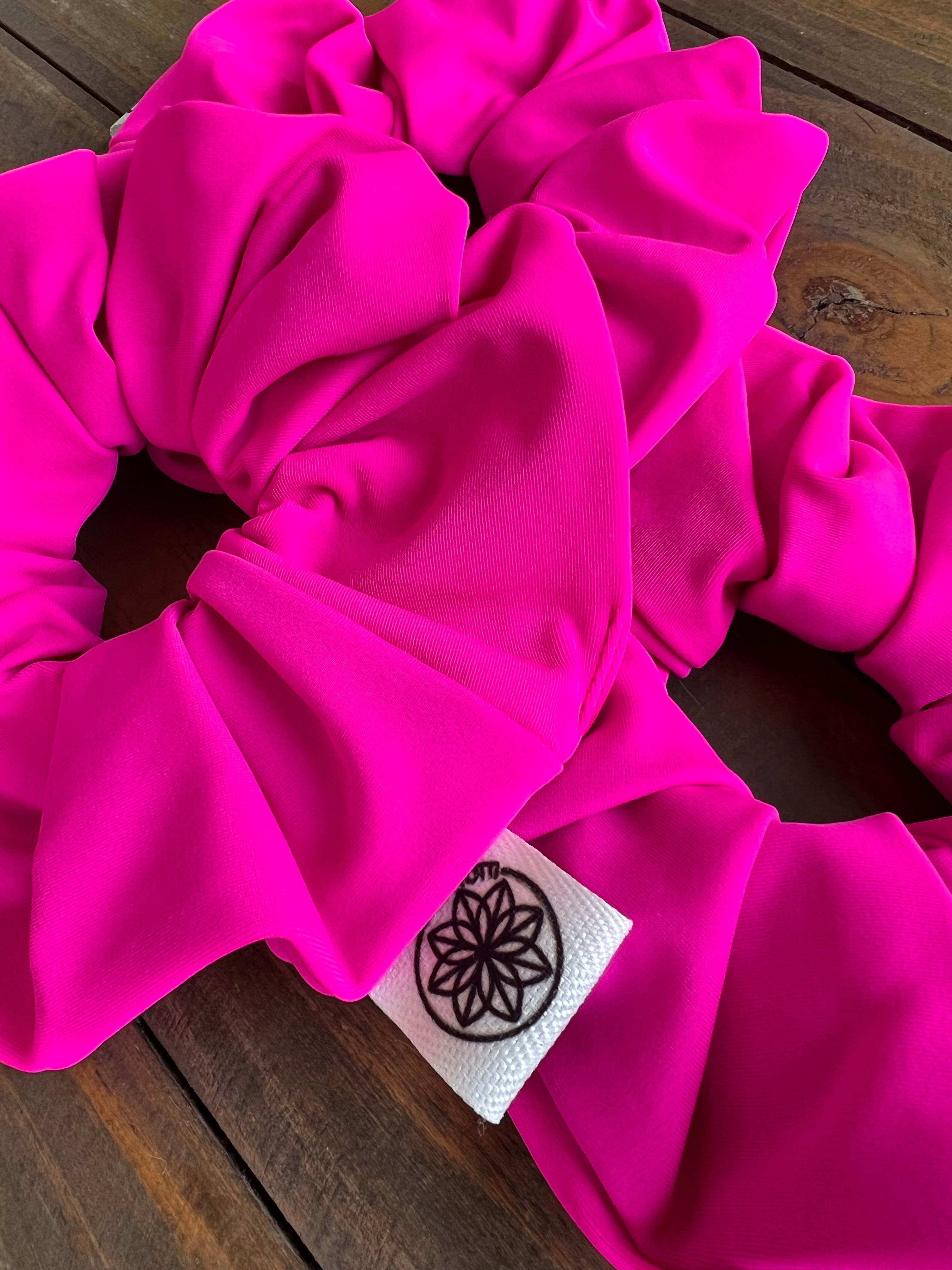 Colet Fucsia