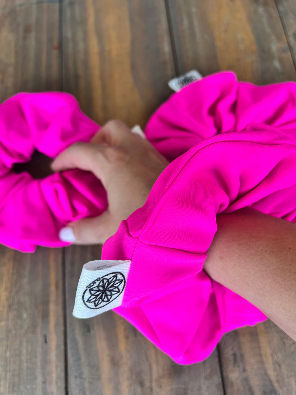 Colet Fucsia